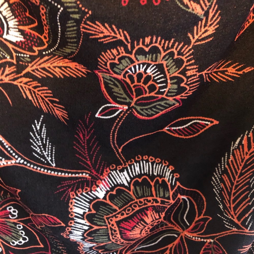 Simply Emma blouse - Picture 2 of 4